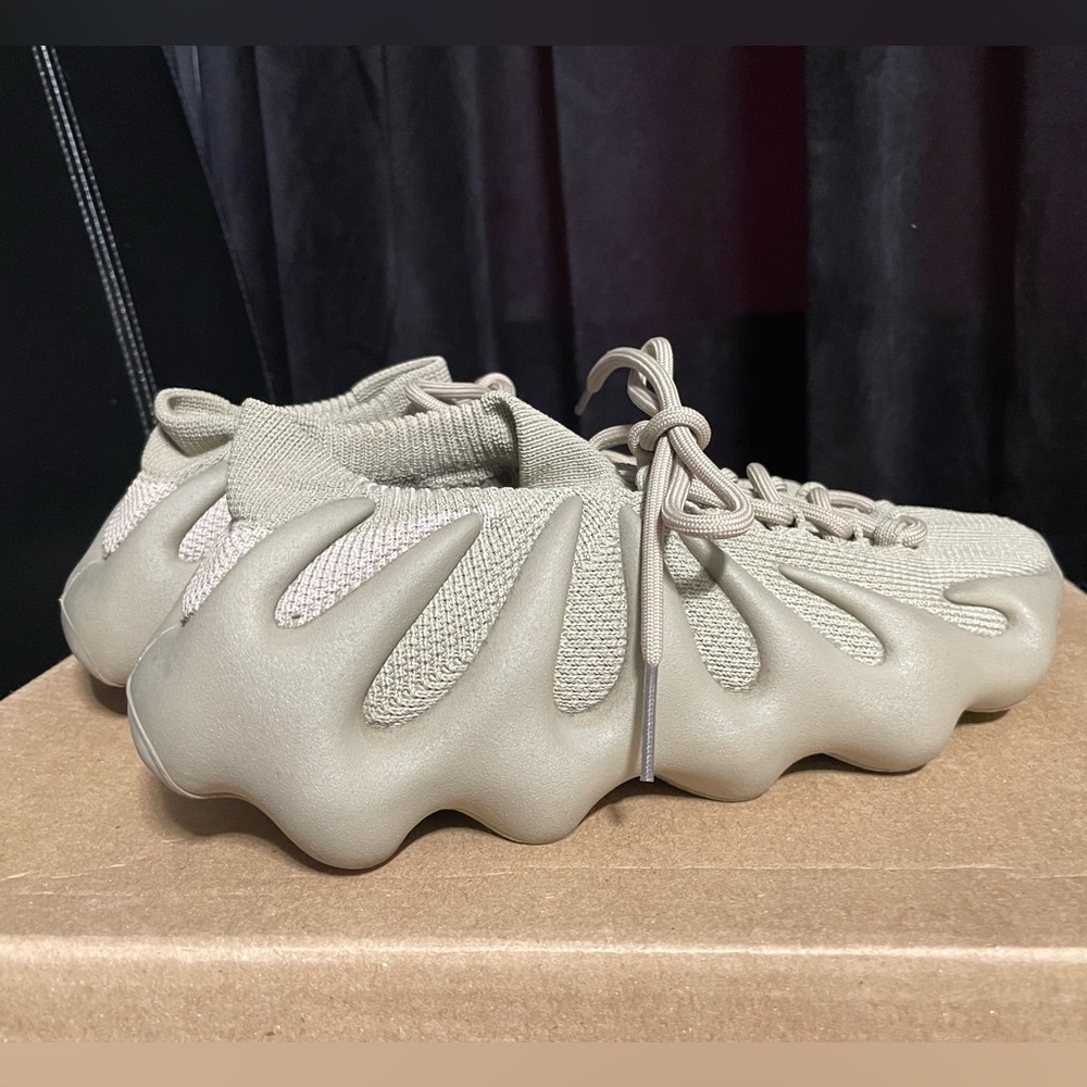 Yeezy 450 brown, mens 8